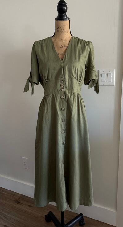 Buffalo by David Bitton Dresses & Skirts - Buffalo by David Bitton Mariposa V Neck Button Front Dress Oil Green Size M NWT